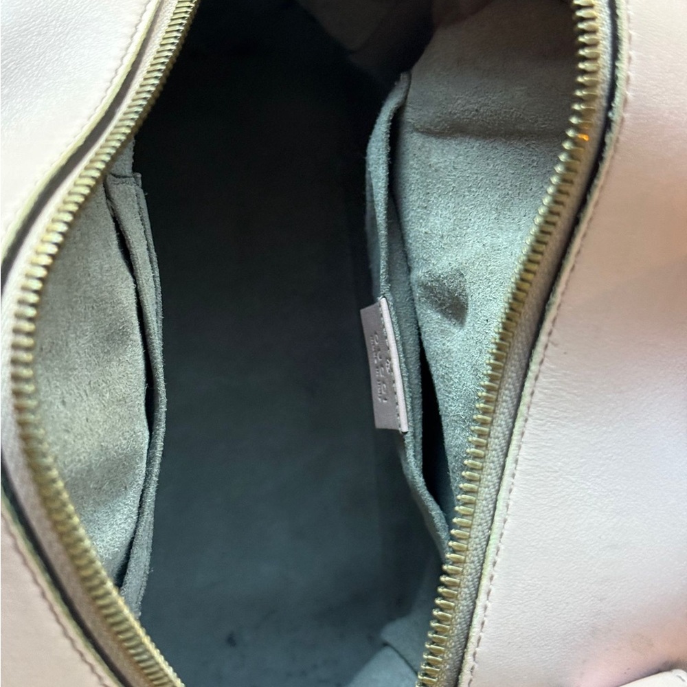 Authentic Gucci Marmont Pink Quilted Backpack - Picture 7 of 7